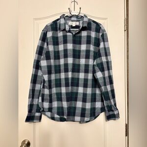 Old Navy Women's Plaid Button-Down Shirt in Black, Green, and Gray